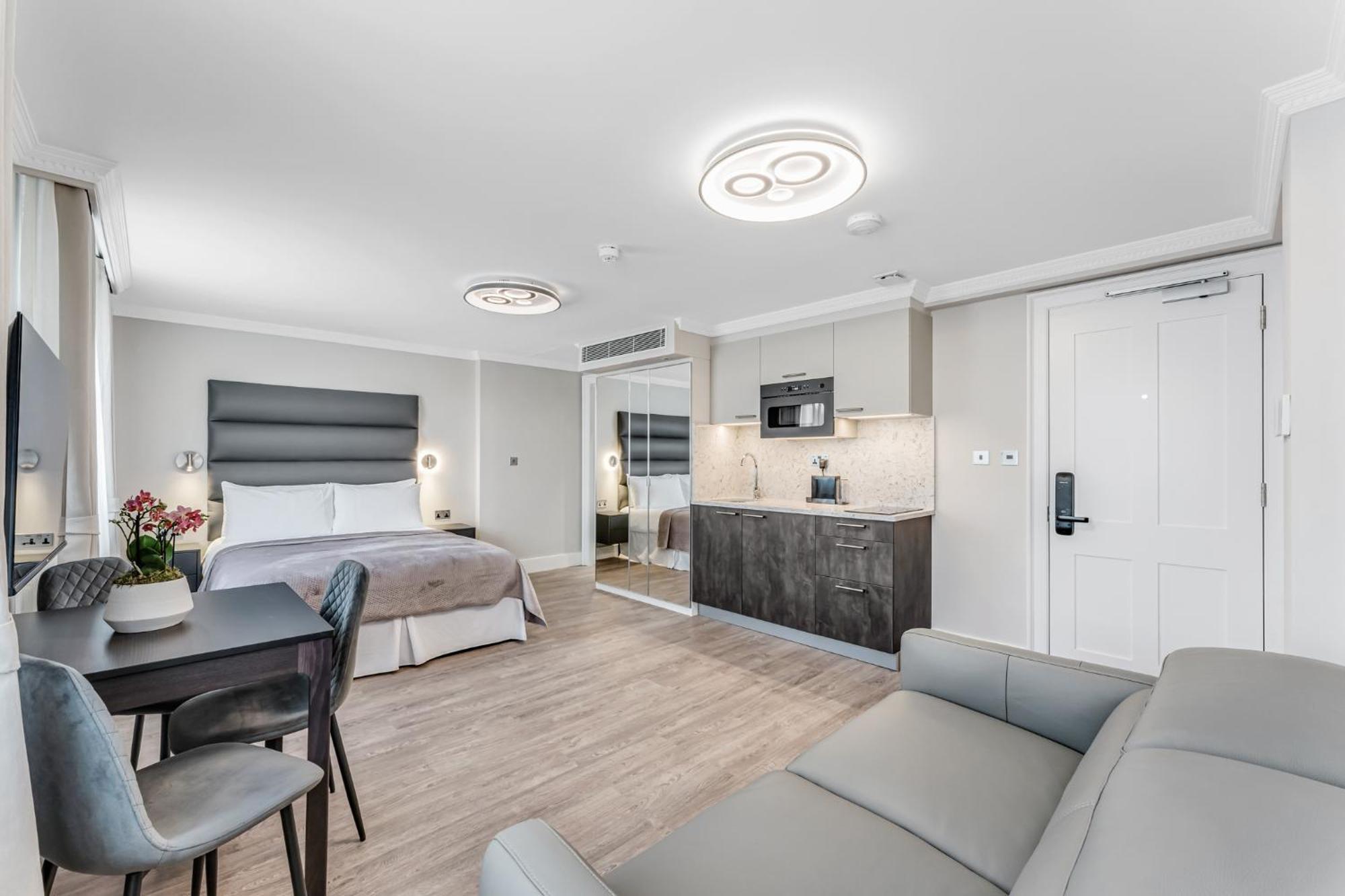 Cleveland Residences Bloomsbury Лондон Экстерьер фото