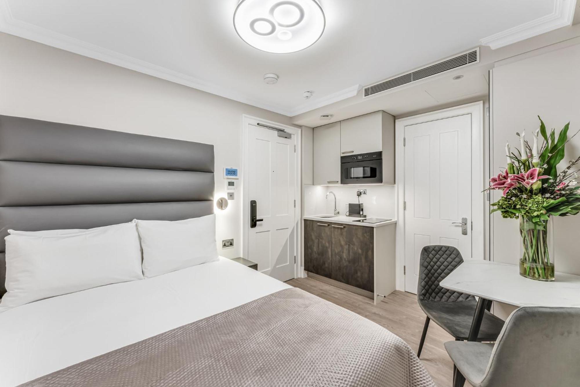 Cleveland Residences Bloomsbury Лондон Экстерьер фото